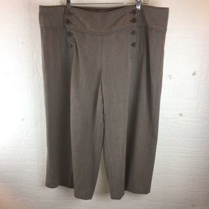 Women’s Lane Bryant Capri Pants